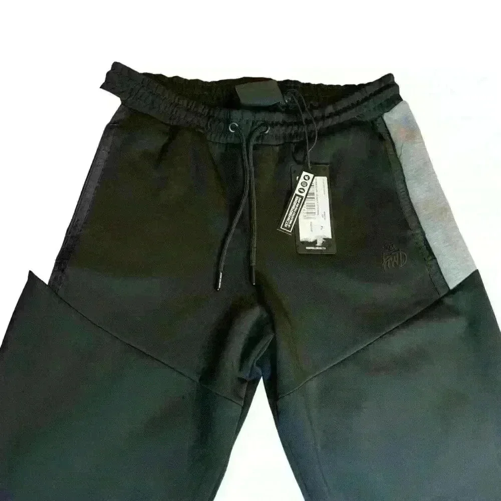 Men’s Track Suit. Kings Will Dream Brand Jacket Size Large. Pants Size XL.